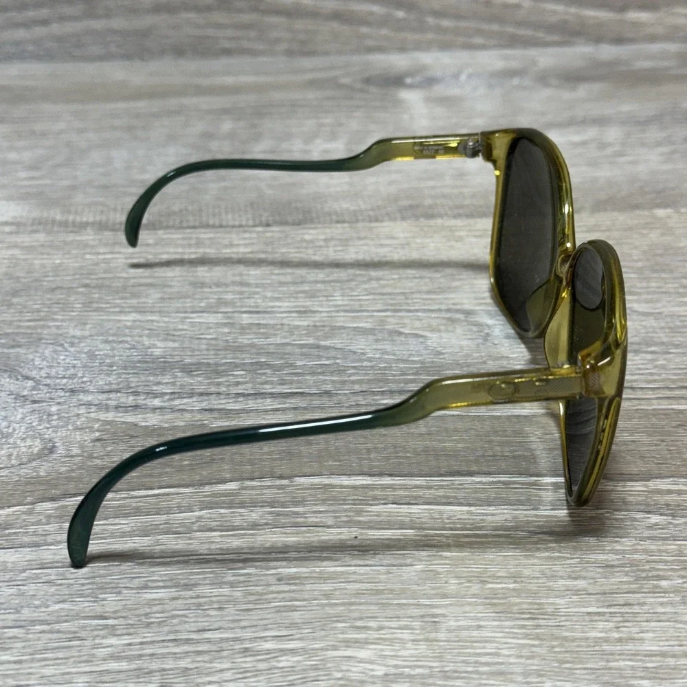 Carrera 5577 Eyeglasses Frames 50 Green Oval Made in Germany Lenses need Replace
